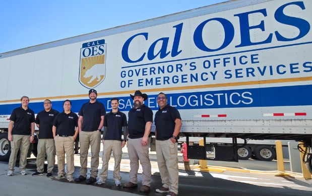 Images - warehouse team corons